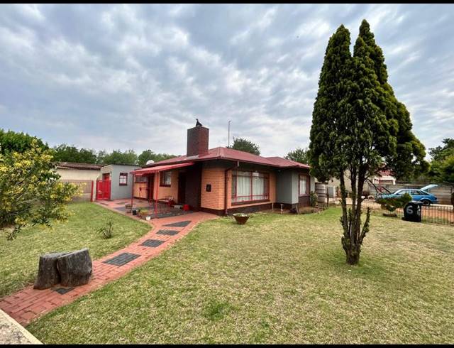 3 BEDROOM HOUSE FOR SALE IN DUNNOTTAR